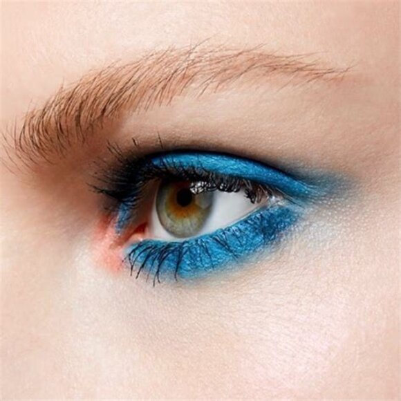 2 MAC shadows TRIENNIAL WAVE & IN THE SHADOWS Frost NIB - Picture 3 of 6